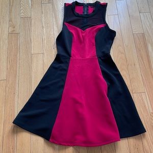 Aline dress mesh pink and black